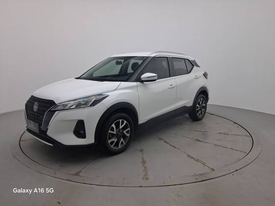 NISSAN KICKS 1.6 16V FLEXSTART SENSE XTRONIC NISSAN KICKS 1.6 16V FLEXSTART SENSE XTRONIC